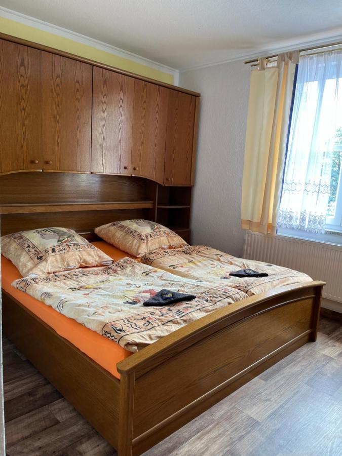 Radler Hotel Seehausen  Екстер'єр фото
